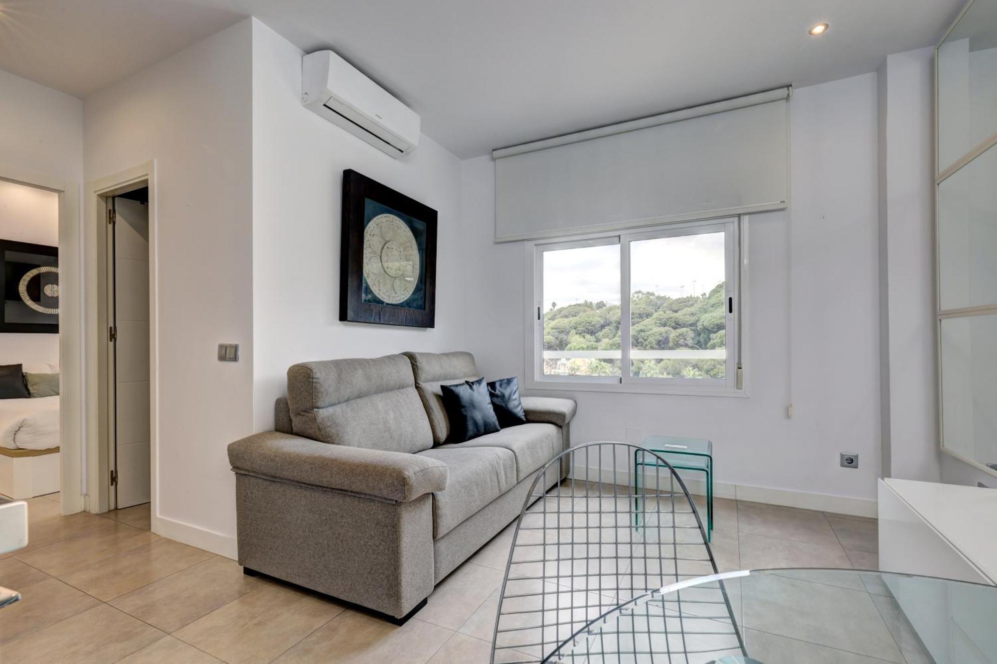 Apartamentos Con Vistas Y Terraza En 马尔韦利亚 外观 照片